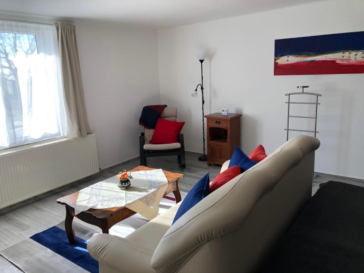 Leander Apartman בלטונאקאלי מראה חיצוני תמונה