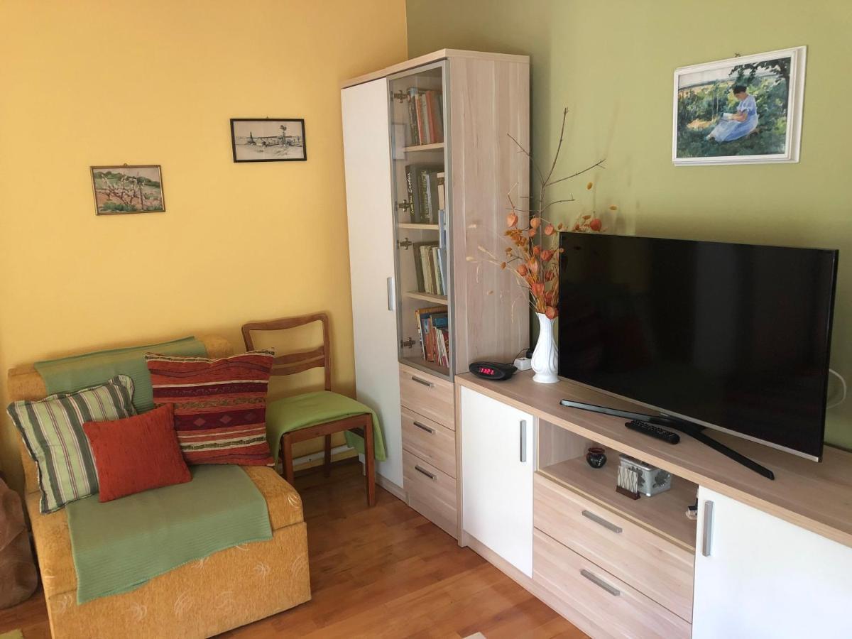 Leander Apartman בלטונאקאלי מראה חיצוני תמונה
